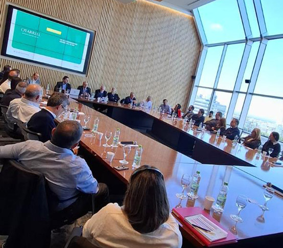 Expusieron sobre la nueva Ley Laboral 