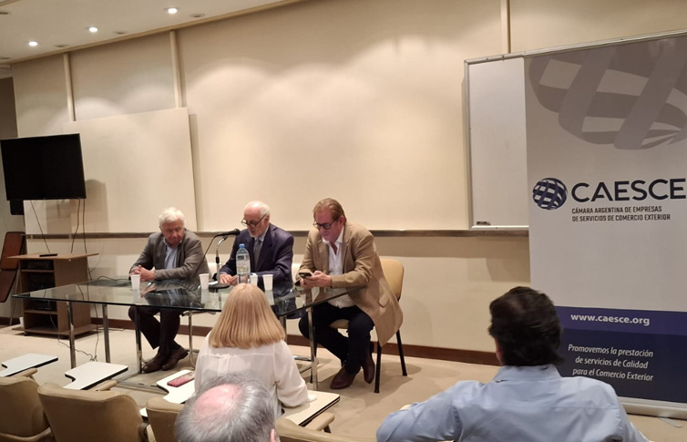 13 Nov. - Reunión mensual de socios de CAESCE