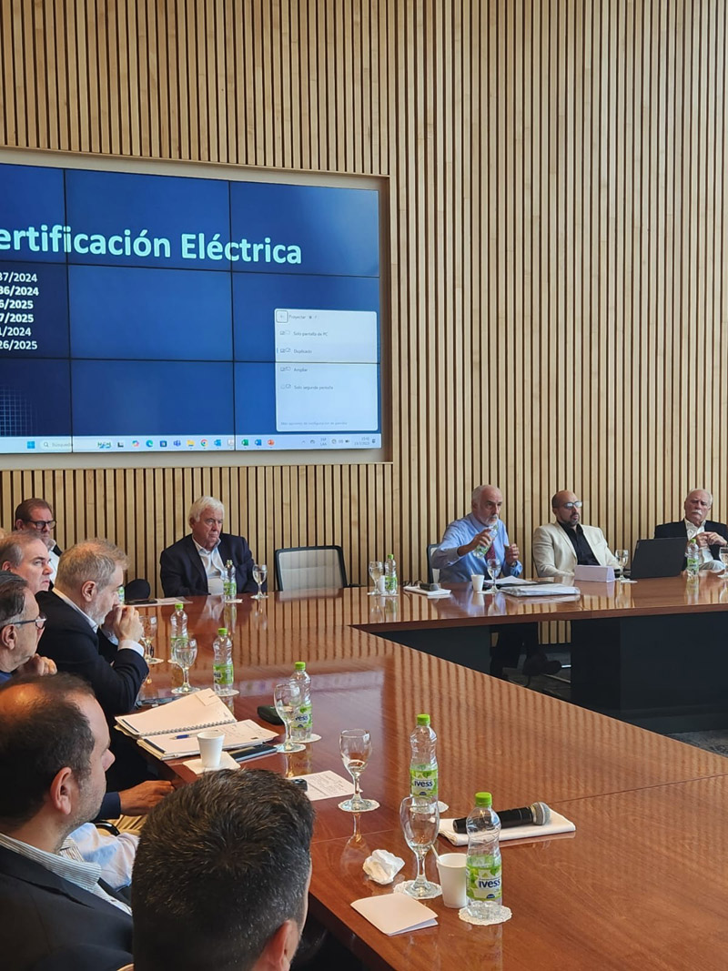 Primera reunión de socios del año